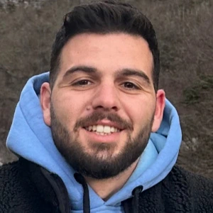 Χατζηδάκης Γιώργος - Καθηγητής Δημοτικού στο instateacher.gr