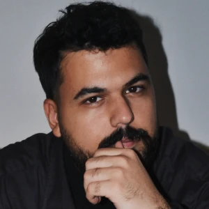 Κούρτογλου Χρήστος - Δάσκαλος Performance στο instateacher.gr