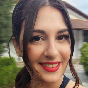 Σαμαρά Μαριλίνα - Καθηγήτρια Αγγλικών στο instateacher.gr