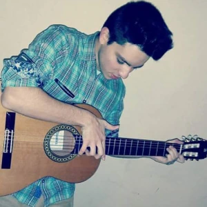 Μαρτάκης Άκης - Δάσκαλος Σολφέζ στο instateacher.gr