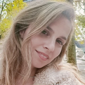 Καλαπόδη Μαρία - Καθηγήτρια Φυσικής στο instateacher.gr
