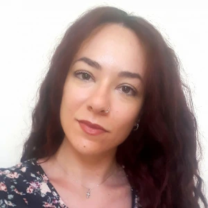 Νικολοπούλου Αθανασία  - Καθηγήτρια Ελληνικής Λογοτεχνίας στο instateacher.gr