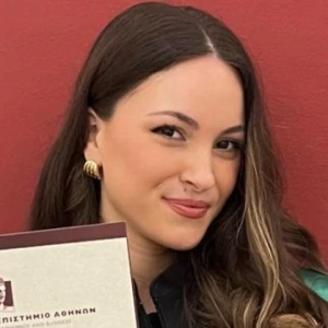 Βλαχοπούλου Ελεάννα - Καθηγήτρια Διοίκησης και Οικονομίας στο instateacher.gr