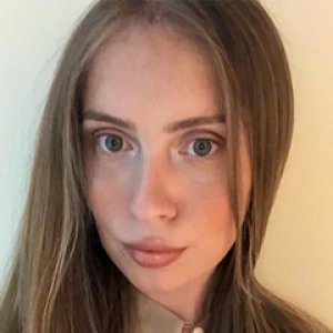 Καλιακούδα Γεωργία - Καθηγήτρια Έκθεσης στο instateacher.gr