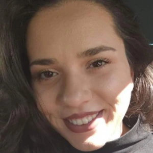 Οικονομίδη Άρτεμις - Καθηγήτρια Νέων Ελληνικών στο instateacher.gr