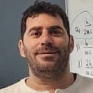 Μπαλάσης Γιώργος - Καθηγητής Φυσικής στο instateacher.gr