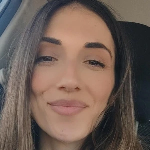 Ποτουρίδου Άννα - Καθηγήτρια Έκθεσης στο instateacher.gr