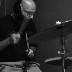 Τσεντόγλου Σωκράτης - Δάσκαλος Drums στο instateacher.gr