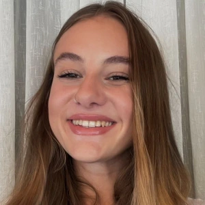 Κούβαρη Άρτεμις - Καθηγήτρια Δημοτικού στο instateacher.gr