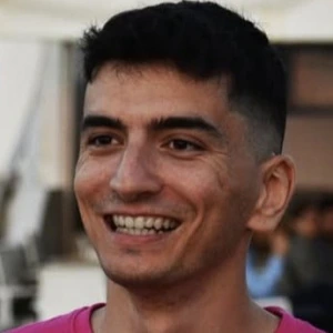 Διακουμάκος Πέτρος - Καθηγητής Μαθηματικών στο instateacher.gr