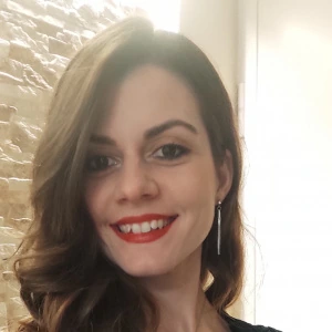 Γραμματικού Ιωάννα - Καθηγήτρια Αγγλικών στο instateacher.gr