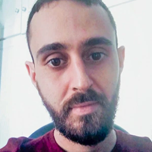 Αντωνόπουλος Ηλίας - Δάσκαλος Ηλεκτρικής Κιθάρας στο instateacher.gr