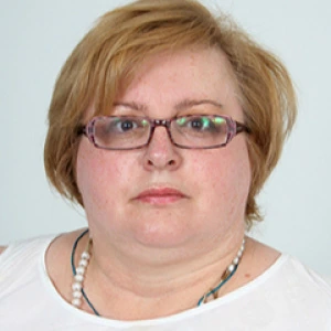 Αγγίσταλη Ελένη  - Καθηγήτρια Νέων Ελληνικών στο instateacher.gr