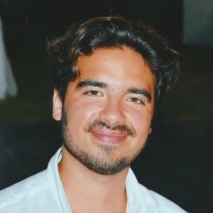 Παρασκευόπουλος Ηλίας - Καθηγητής Ιστορίας στο instateacher.gr