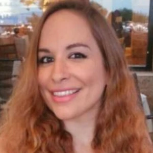 Παπαδοκωστοπούλου Στέλλα - Καθηγήτρια Έκθεσης στο instateacher.gr