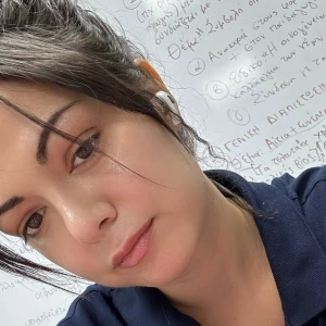 Γιαννοπούλου Άρτεμις - Καθηγήτρια Έκθεσης στο instateacher.gr