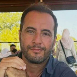 Πετρουλάκης Ιωάννης - Δάσκαλος Αρχιτεκτονικού Σχεδίου στο instateacher.gr