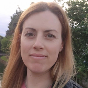 Πέλα Μ. - Καθηγήτρια Αγγλικών στο instateacher.gr