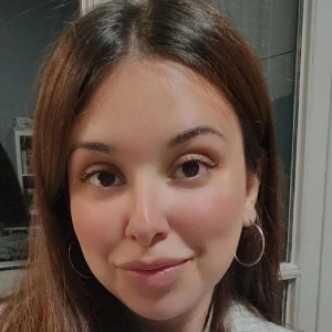 Μουκατζή Ειρήνη - Καθηγήτρια Νέων Ελληνικών στο instateacher.gr