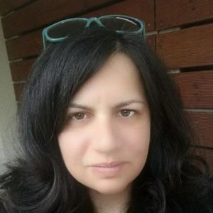 Τσιονάρα Αγγελική  - Καθηγήτρια Αγγλικών στο instateacher.gr