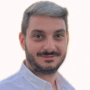 Κλάδος Γιώργος - Καθηγητής Linux στο instateacher.gr