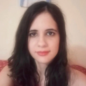 Δρουλίσκου Ζαφειρούλα - Καθηγήτρια Έκθεσης στο instateacher.gr