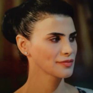 Τρατρά Γεωργία - Καθηγήτρια Αγγλικών στο instateacher.gr