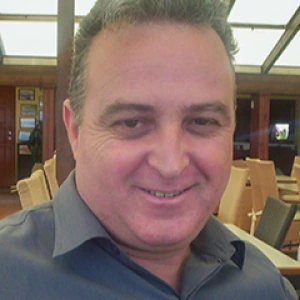 Μπάκας Βασίλης - Καθηγητής Φυσικής στο instateacher.gr