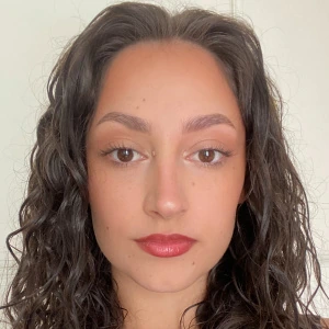 Μαχαίρα Κωνσταντίνα - Καθηγήτρια Φυσικής στο instateacher.gr