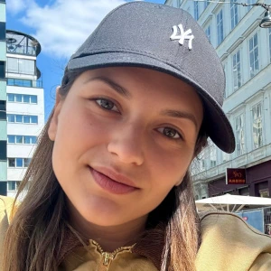 Καϊμάρα Δήμητρα - Καθηγήτρια Νέων Ελληνικών στο instateacher.gr