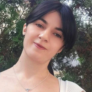 Αλεξιάδου Αναστασία - Καθηγήτρια Γαλλικών στο instateacher.gr