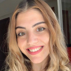 Πανέλα Μαρίνα - Καθηγήτρια Αγγλικών στο instateacher.gr