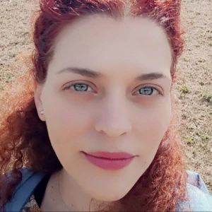 Κουλούρη Μαρoύσκα - Καθηγήτρια Αγγλικών στο instateacher.gr