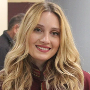 Τσεμπελή Άννα - Καθηγήτρια Ελληνικών σε ξένους στο instateacher.gr