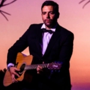 Μαντζιράκης Jim - Δάσκαλος Ηλεκτρικής Κιθάρας στο instateacher.gr