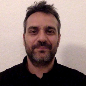 Μηναΐδης Κώστας - Καθηγητής JavaScript στο instateacher.gr