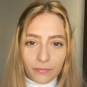 Σοφιανίδου Άννα Μαρία - Καθηγήτρια Νεοελληνικής Λογοτεχνίας στο instateacher.gr