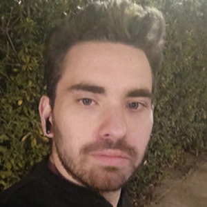 Κωνσταντινίδης Αντώνης - Καθηγητής Ιστορίας στο instateacher.gr