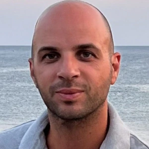 Σαράντος Μανούσος - Καθηγητής Δημοτικού στο instateacher.gr