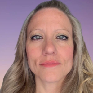 Κερίτη Μαρία - Καθηγήτρια Αγγλικών στο instateacher.gr