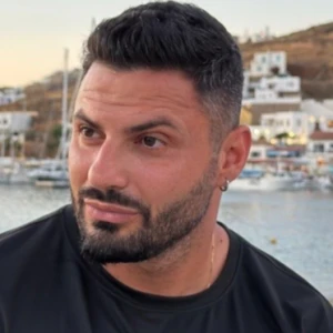 Κουσαρίδας Ευθύμιος Γεώργιος - Καθηγητής Δημοτικού στο instateacher.gr