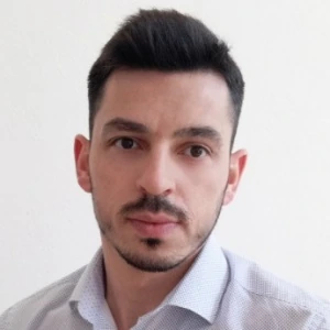 Σολακίδης Γιώργος - Καθηγητής Δημοτικού στο instateacher.gr