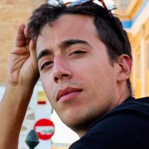 Σαμπάνης Άγγελος - Δάσκαλος Αντίστιξης στο instateacher.gr