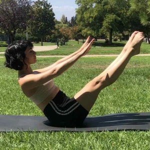 Μπιτινή Τελέσιλλα - Δασκάλα Stretching στο instateacher.gr