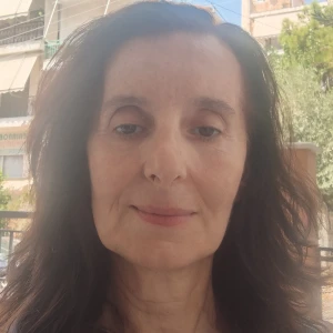 Τσώνη Μαρία - Καθηγήτρια Γαλλικών στο instateacher.gr