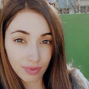 Λαζαρίδη Μαργαρίτα  - Καθηγήτρια Νέων Ελληνικών στο instateacher.gr