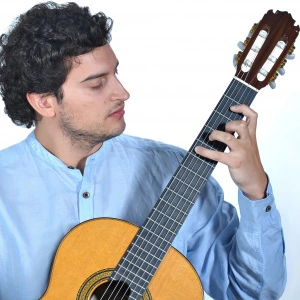 Περράκης Γιώργος - Δάσκαλος Κιθάρας στο instateacher.gr