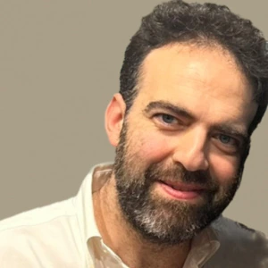 Χαρατζάς Μάνος - Καθηγητής Data Science στο instateacher.gr