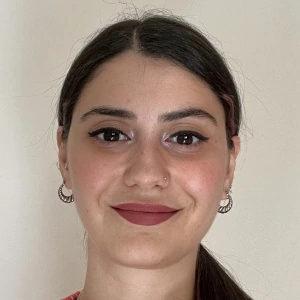 Γαλάνη Δανάη - Καθηγήτρια Αρχαίων Ελληνικών στο instateacher.gr