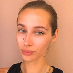 Ντούσκα Γιώτα - Καθηγήτρια Νέων Ελληνικών στο instateacher.gr